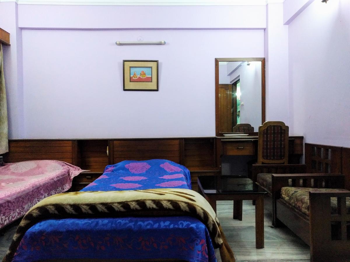 Ashray Guesthouse Kolkata Exterior photo